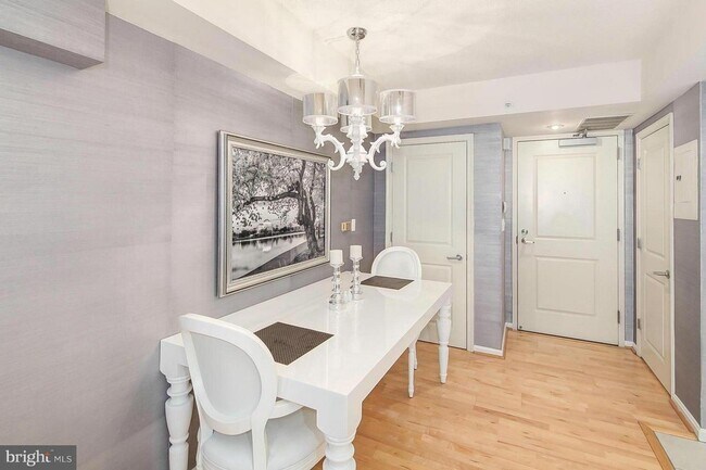 Building Photo - Available Now! Logan Circle! High End, 2 B...