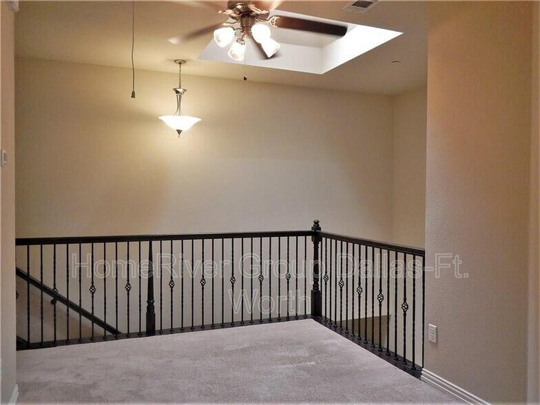 Building Photo - 4666 Penelope Ln