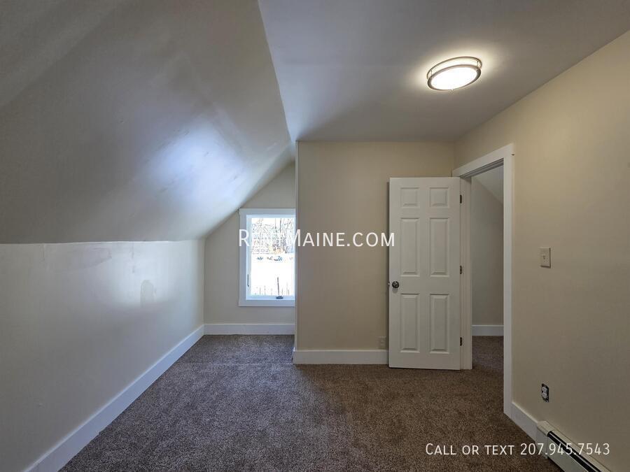 Building Photo - 90 Newbury St