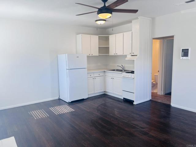 Building Photo - 442 2nd St