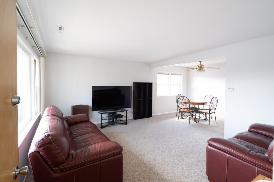 Building Photo - 17532 70th Ct