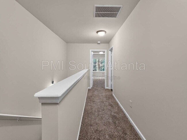 Building Photo - 6446 Grey Fox Way