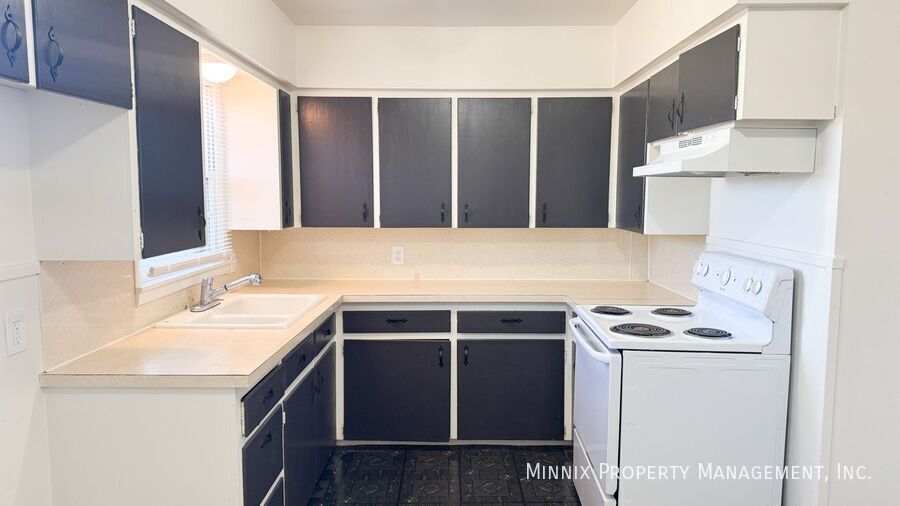 Building Photo - 4506 47th St