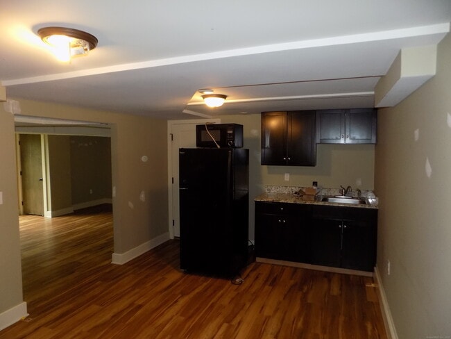 Building Photo - 12 Fogarty Ln