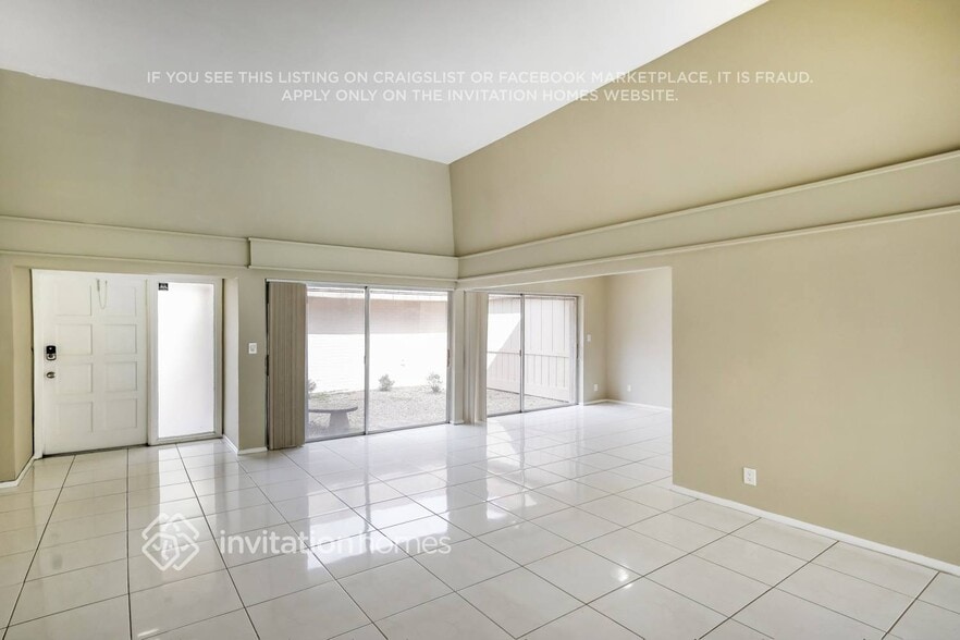 Building Photo - 4903 Banyan Ln