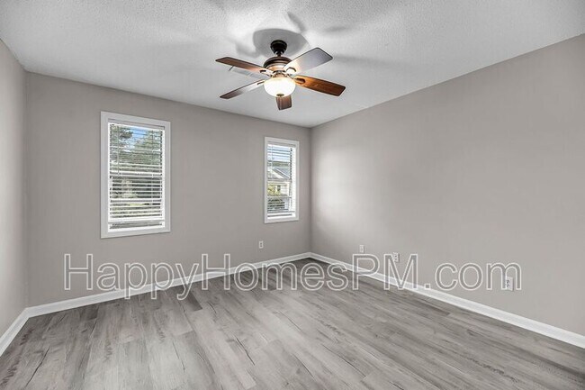 Building Photo - 51 Meander Row