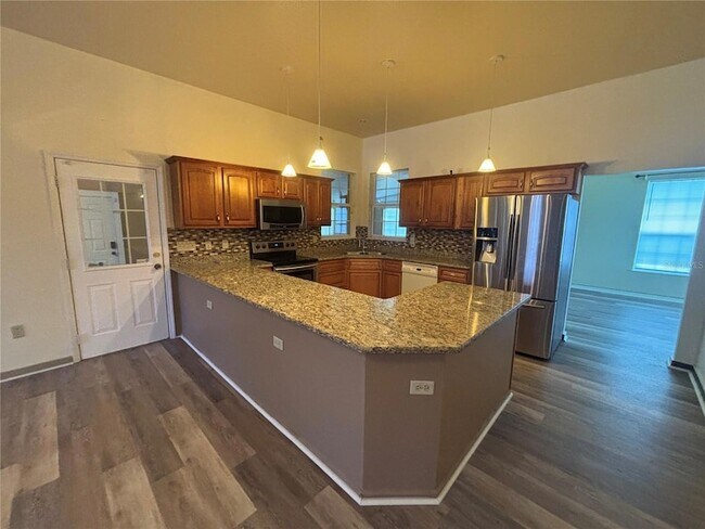 Building Photo - 536 Marion Oaks Golf Rd