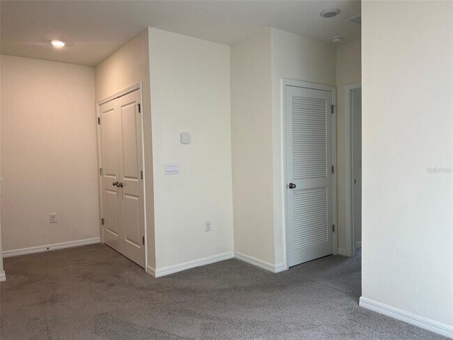 Building Photo - 32978 Tulip Petal Ln