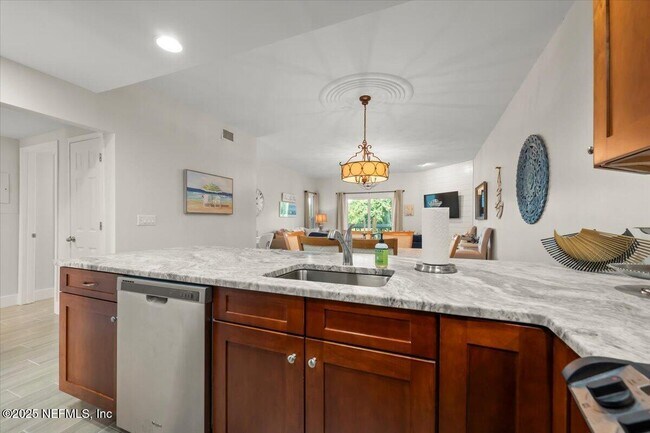 Building Photo - 622 Ponte Vedra Blvd