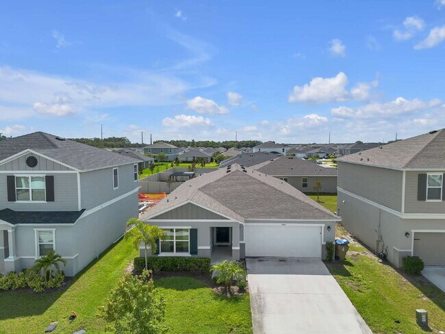 Building Photo - Modern 4-Bedroom Home– Built in 2023 | $2,500/month