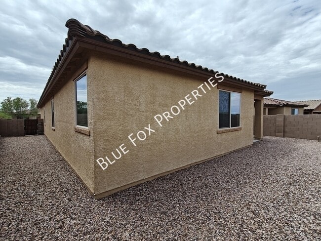 Building Photo - 12163 N Meditation Dr