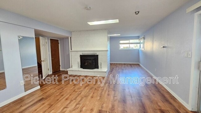 Building Photo - 6145 Cameron Ln NW