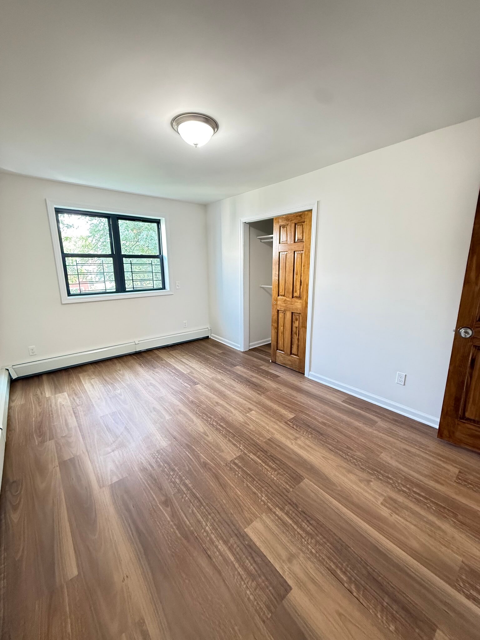 Building Photo - 1207 30th Dr