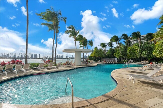 Building Photo - 1330 West Ave