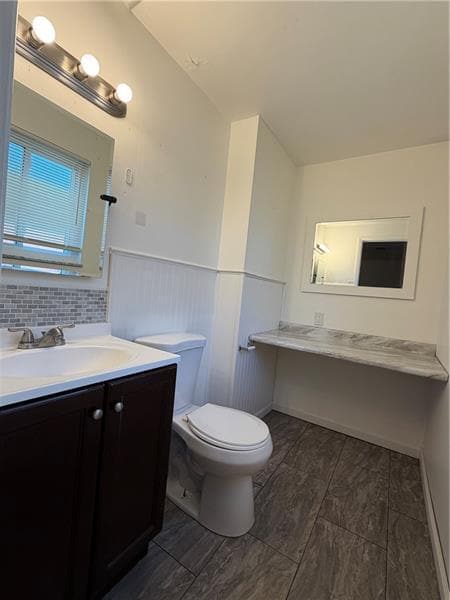 Building Photo - 2000 McMinn St