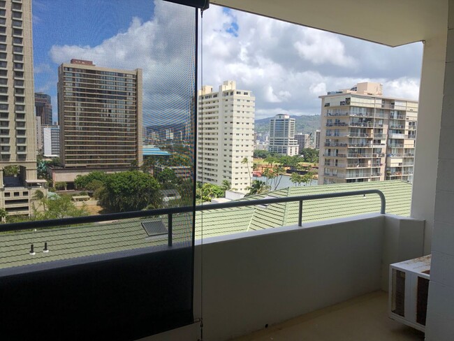 Building Photo - Kaiolu Sunrise 1/1/1, City Views, 11 floor