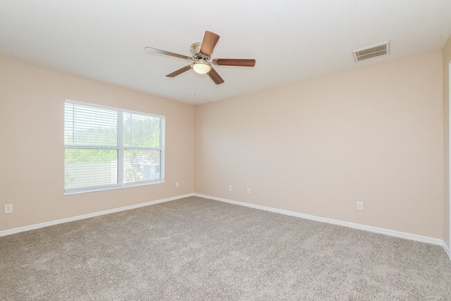 Building Photo - 1010 Larwood Pine Dr