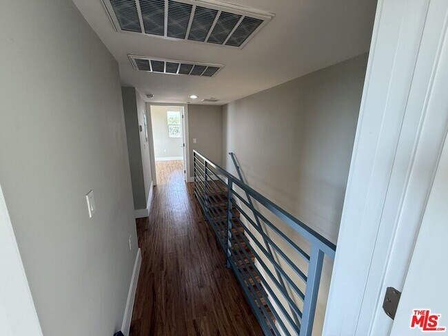 Building Photo - 2301 Hauser Blvd