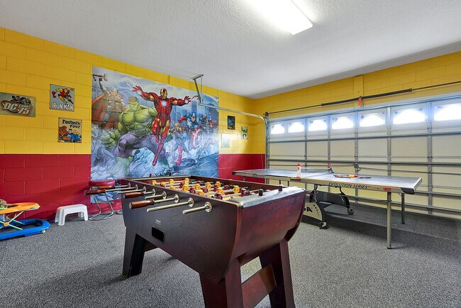 Building Photo - 8157 Sun Palm Dr