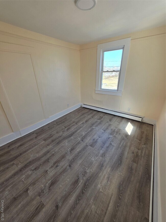 Building Photo - 185 S Franklin St