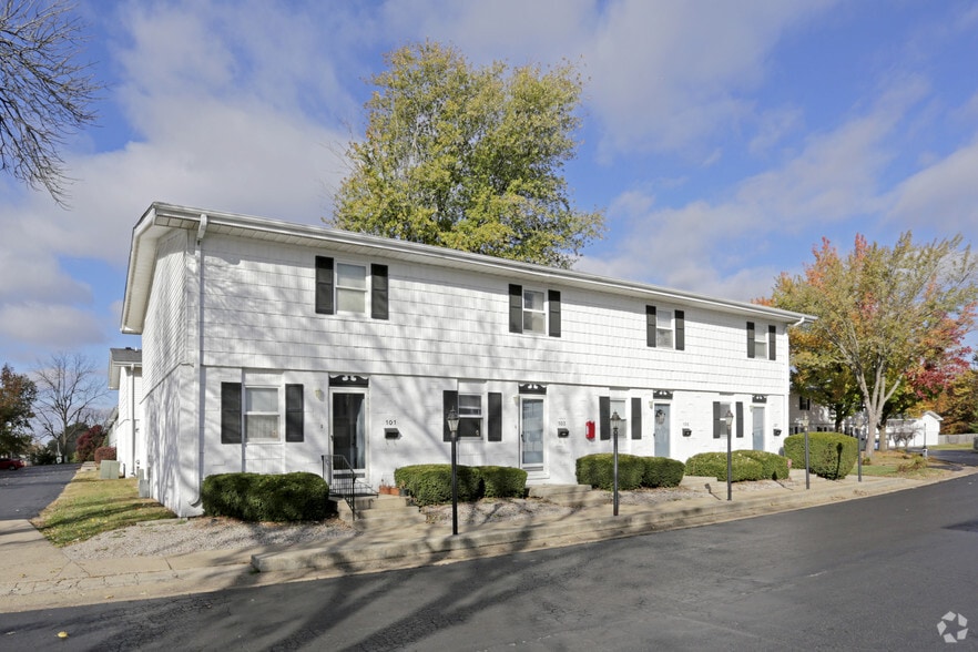 Spring Creek Townhomes Springfield, IL Apartment Finder