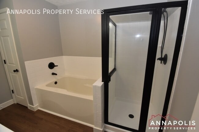 Building Photo - 8031 Brookstone Ct