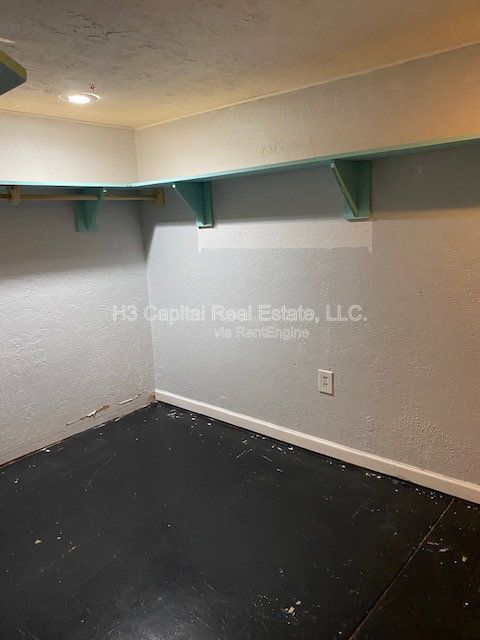 Building Photo - 1215 W Main St