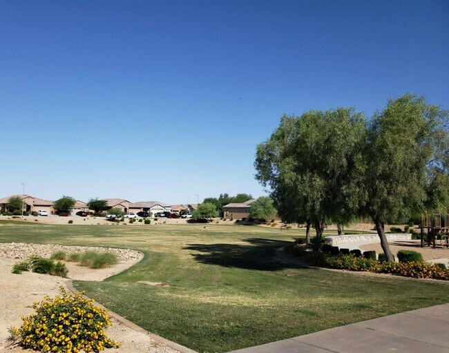 Building Photo - 4206 S 96th Ln