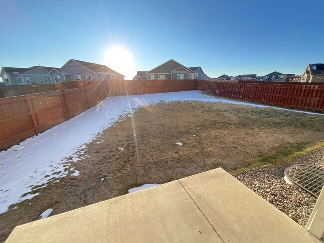 Building Photo - 4 Bedroom Home Available Near Londonderry Dr & Eastonville Rd!