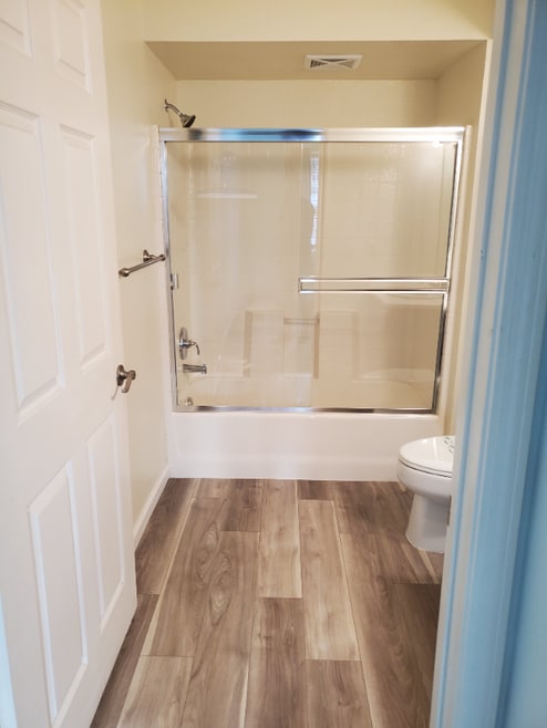 Building Photo - 1970 Columbia St