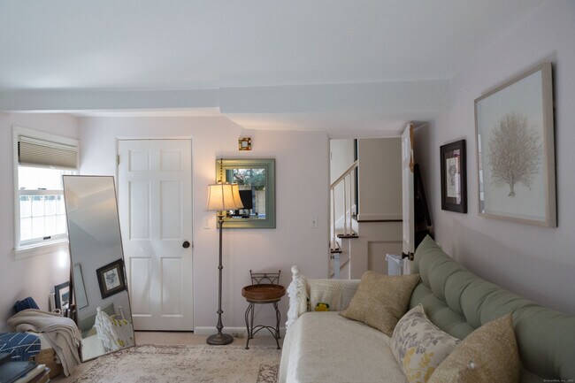 Building Photo - 188 Godfrey Rd E