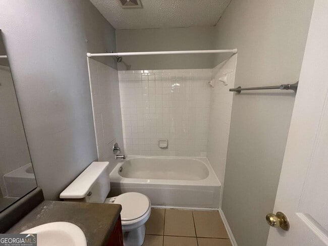 Building Photo - 6387 Seths Way