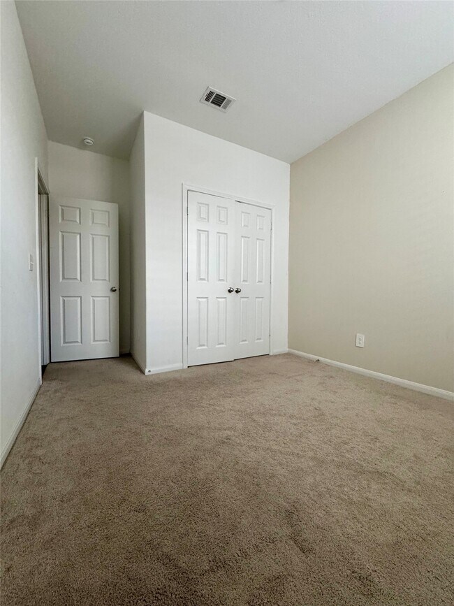 Building Photo - 10647 Cashew Run Ln