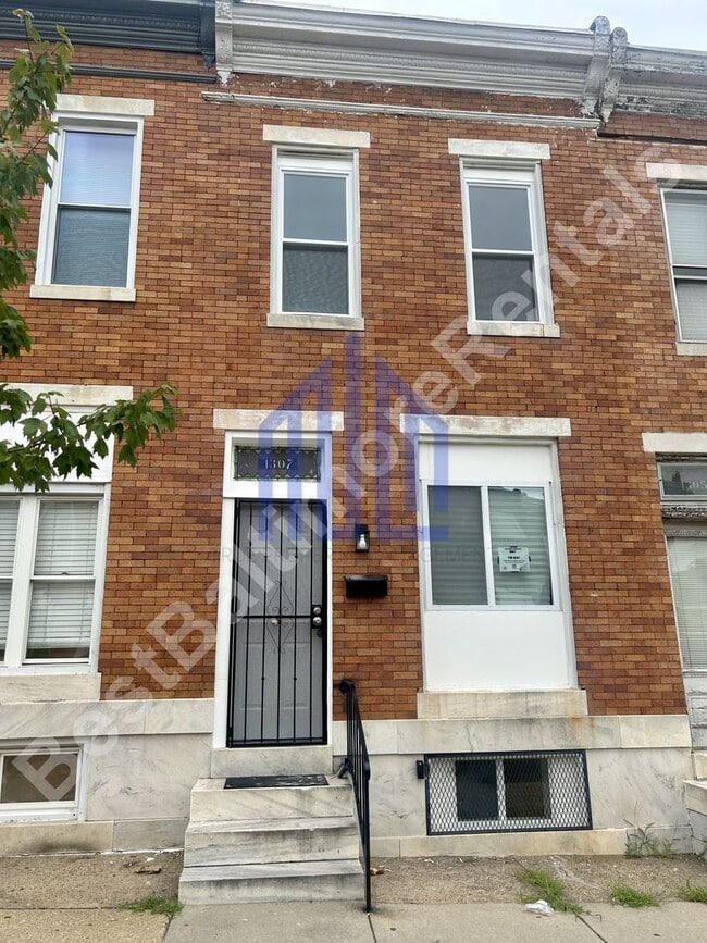Building Photo - Coming Soon!!!!!! Spacious 3 Bedroom in We...