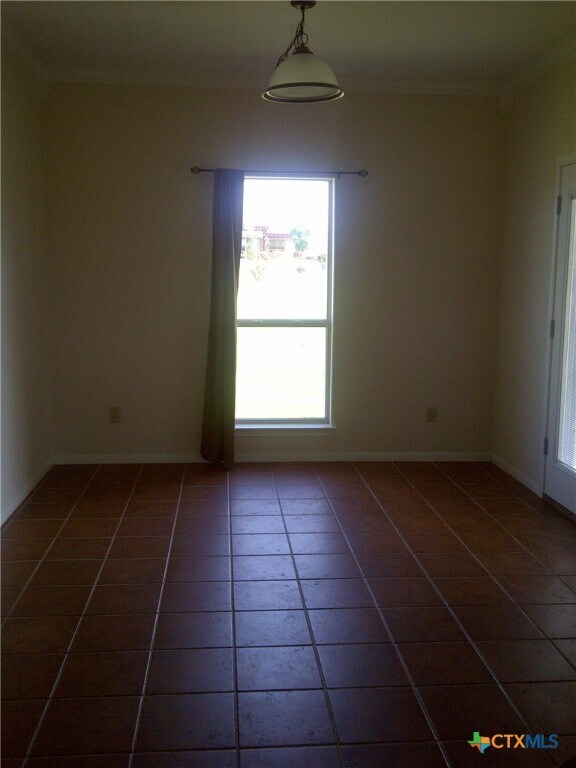 Building Photo - 376 County Rd 4710