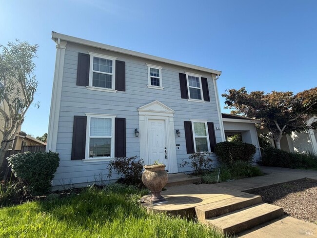 Building Photo - 55 Toscana Dr