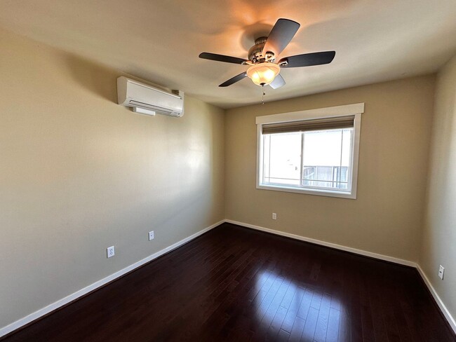 Building Photo - Beautiful, Luminous 2BR | 2.5BA in the Hea...