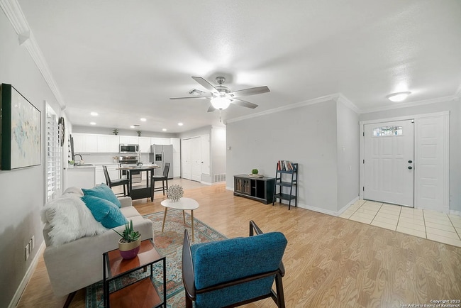 Building Photo - 6519 Spring Manor St