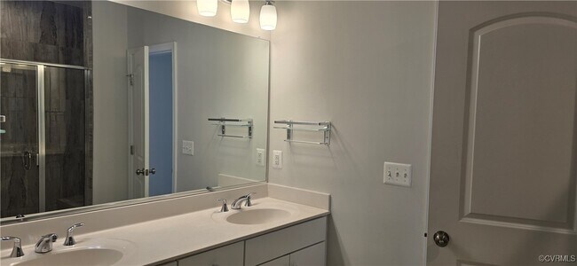 Building Photo - 8127 Wistar Creek Mews