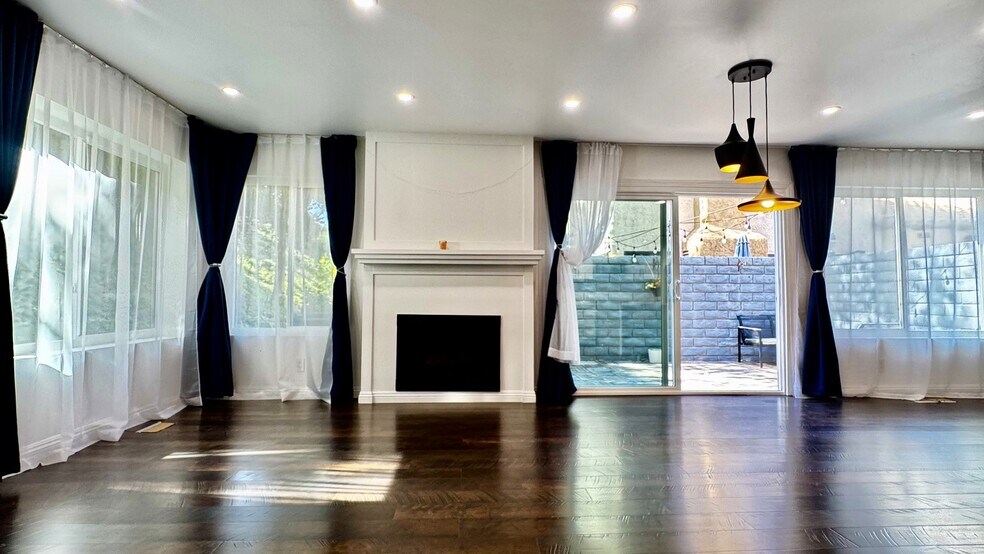Building Photo - 28659 Vista Madera