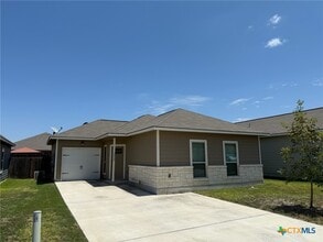Building Photo - 2037 N Ranch Estates Blvd