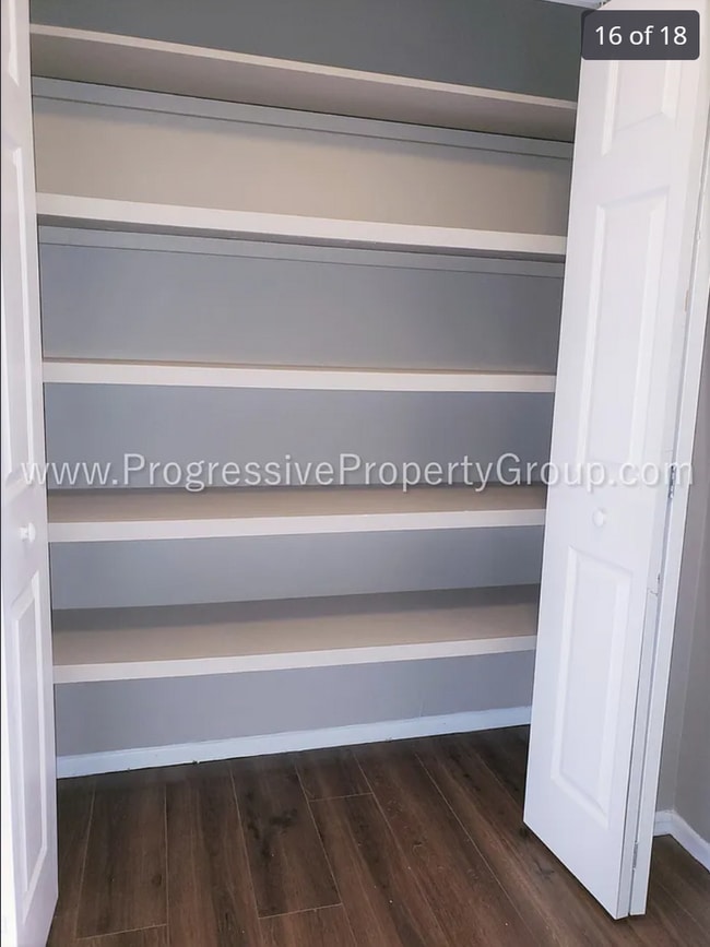 Building Photo - Cozy 2-Bedroom Home in a Peaceful Colorado...