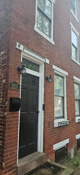 Exterior of Townhome - 223 Jackson St