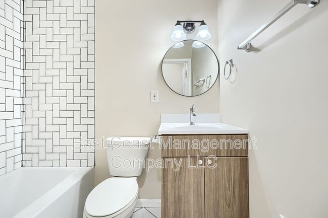 Building Photo - 3028 Chelsea Terrace