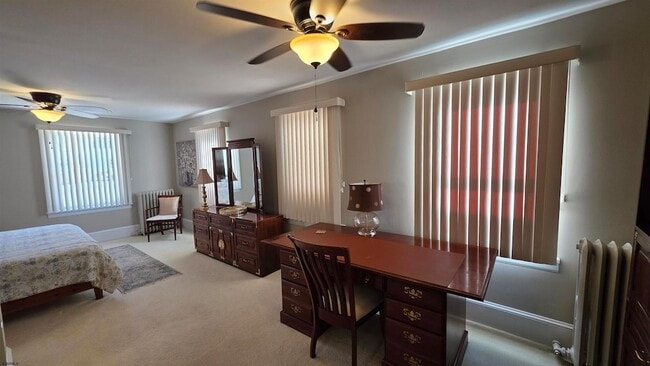 Building Photo - 34 N Montgomery Ave