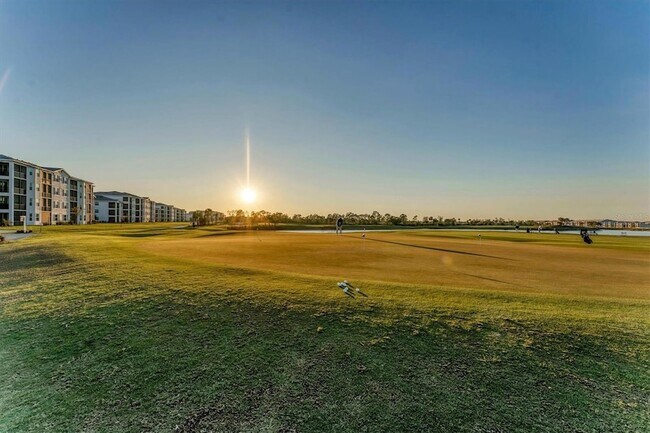 Building Photo - 12390 Wellen Golf St