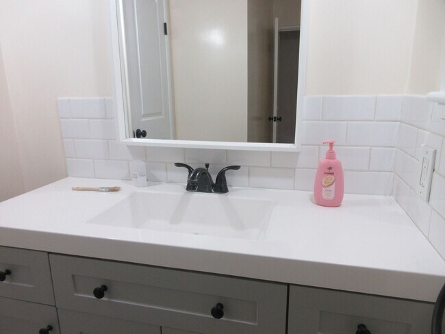 Building Photo - 13235 Cumpston St