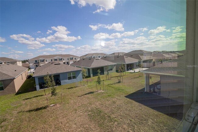 Building Photo - 2119 Tay Wes Dr