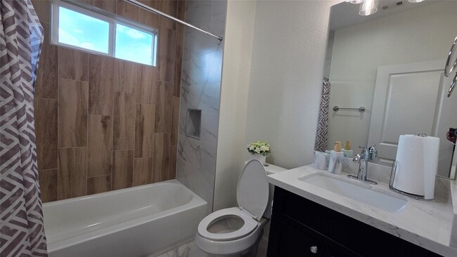 Building Photo - 8113 Miley St