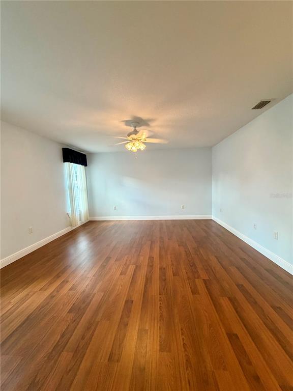 Building Photo - 1020 2nd Ave NW